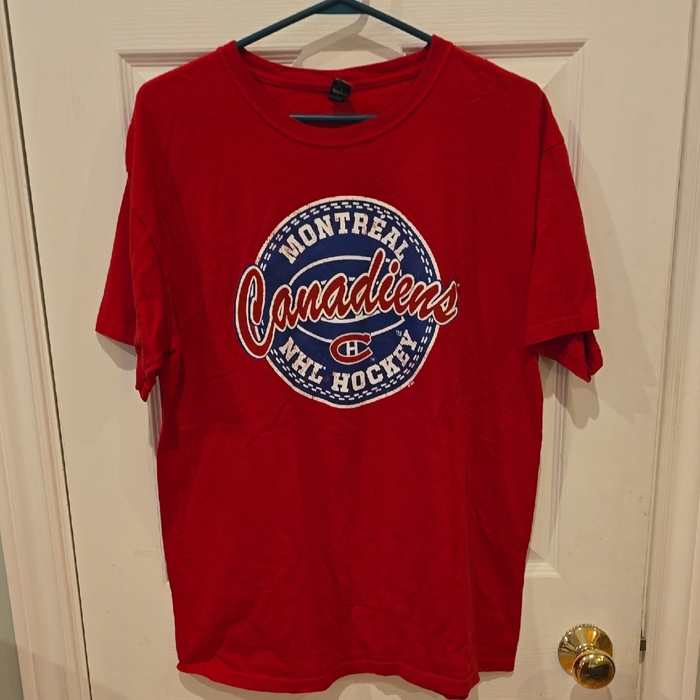 Montreal Canadiens Red T-Shirt, M&O gold, MINT NEW CONDITION 🏒